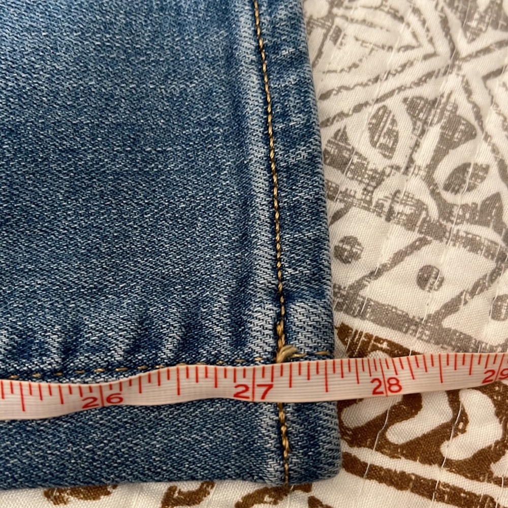 Universal Thread Jeans - Picture 12 of 13